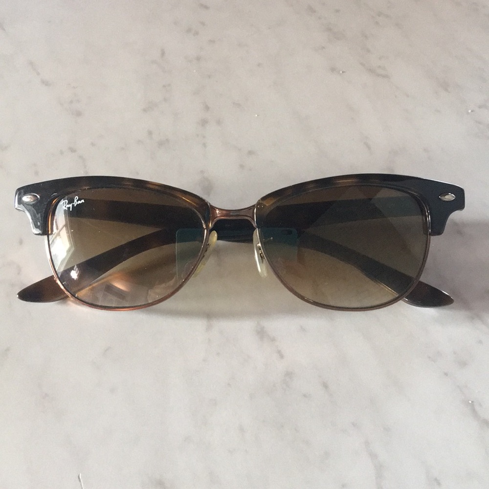 RAY-BAN CLUBMASTER Tortoiseshell sunglasses